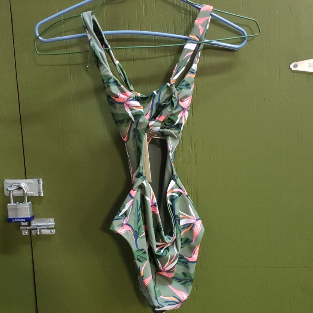Swimsuit - Picture 2 of 2